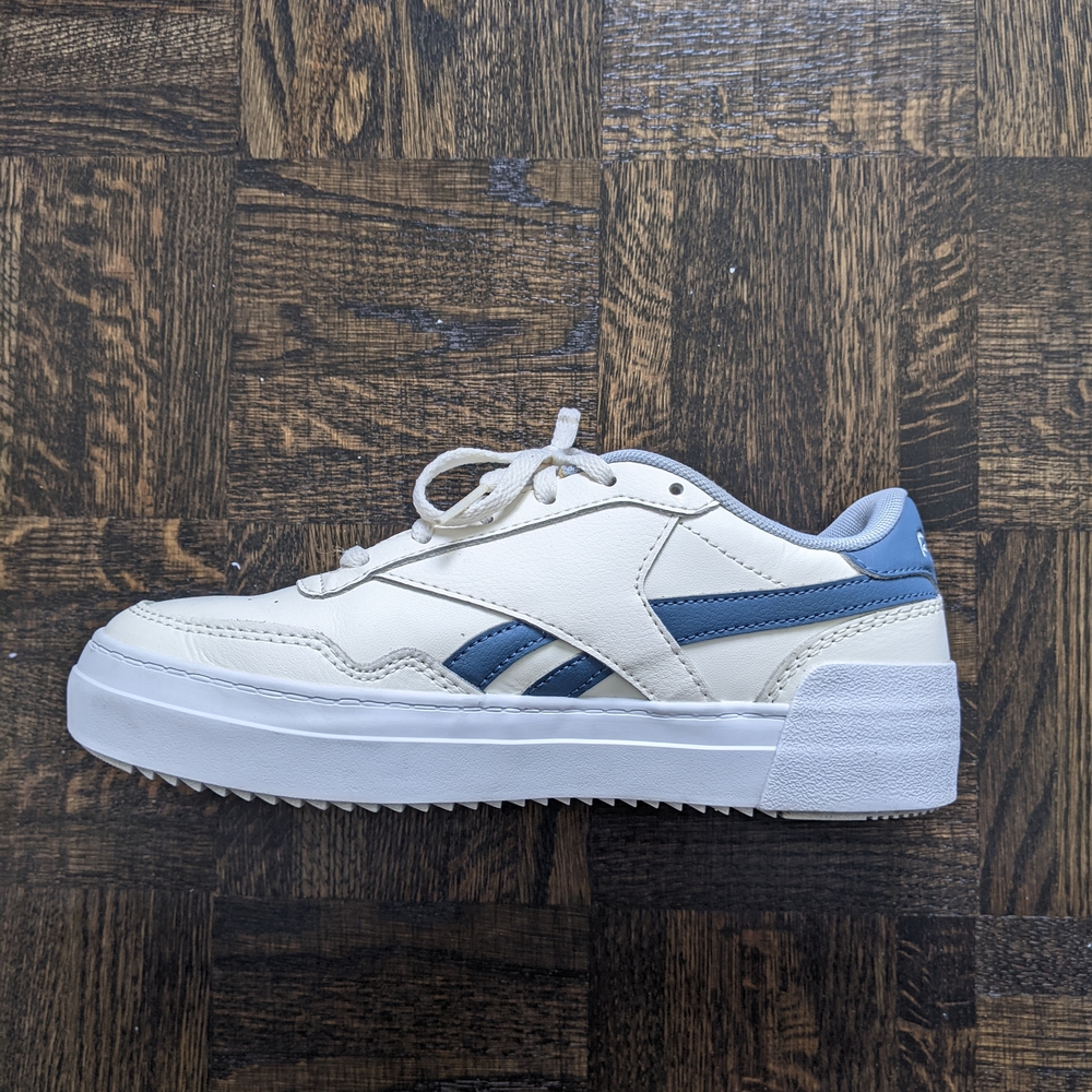 Reebok Classic White Blue Sneakers - Picture 2 of 9